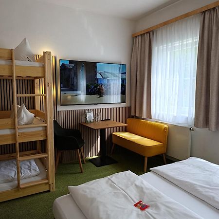 Familienhotel Nahe Der Therme Erding Eksteriør bilde