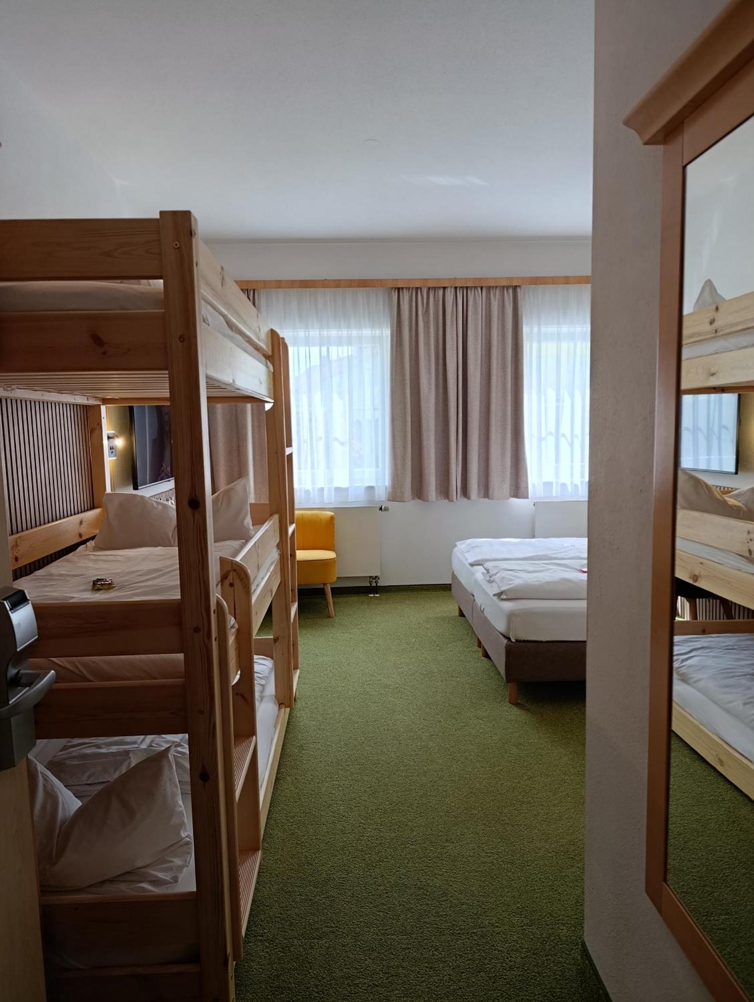 Familienhotel Nahe Der Therme Erding Eksteriør bilde