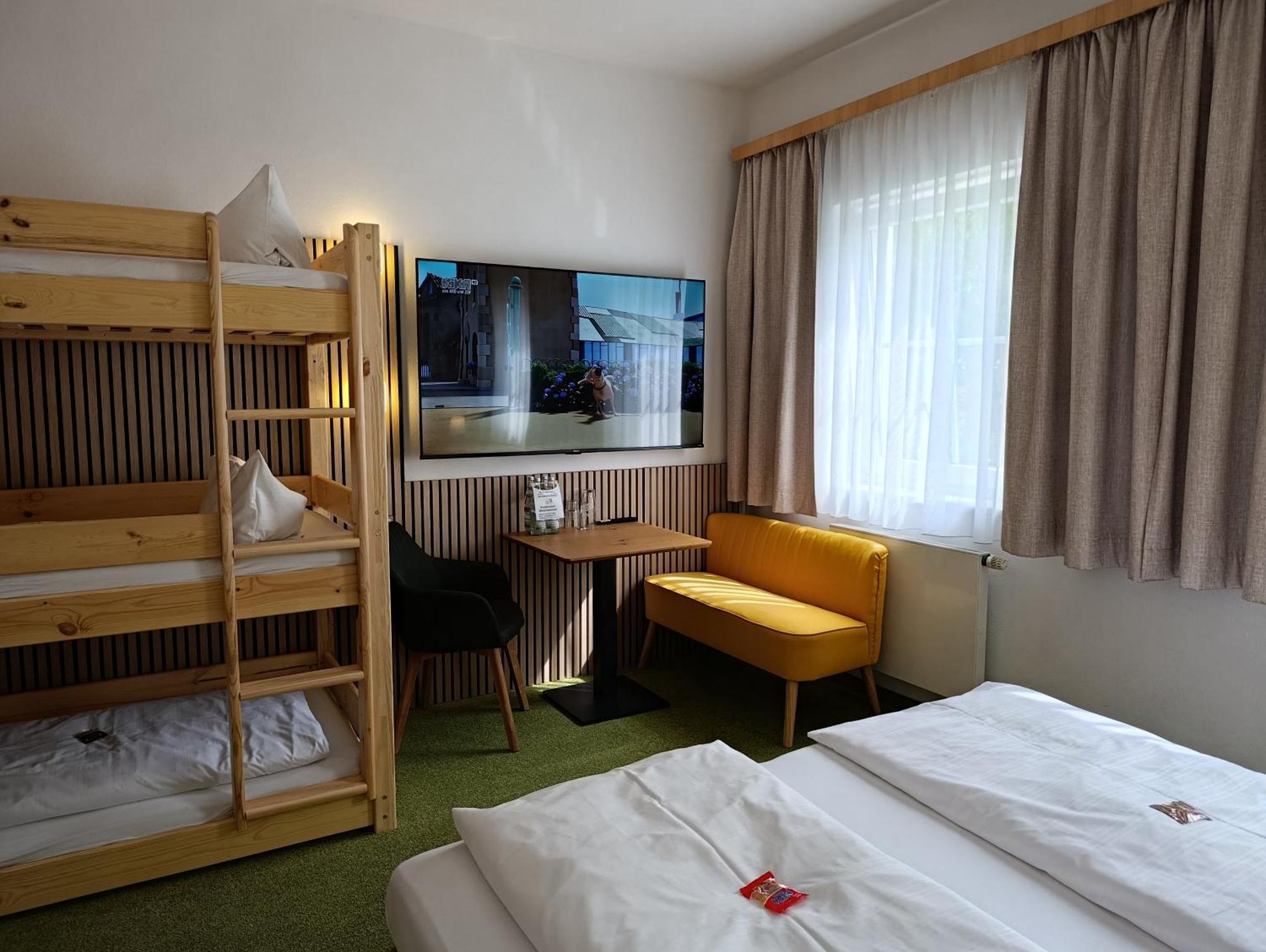 Familienhotel Nahe Der Therme Erding Eksteriør bilde